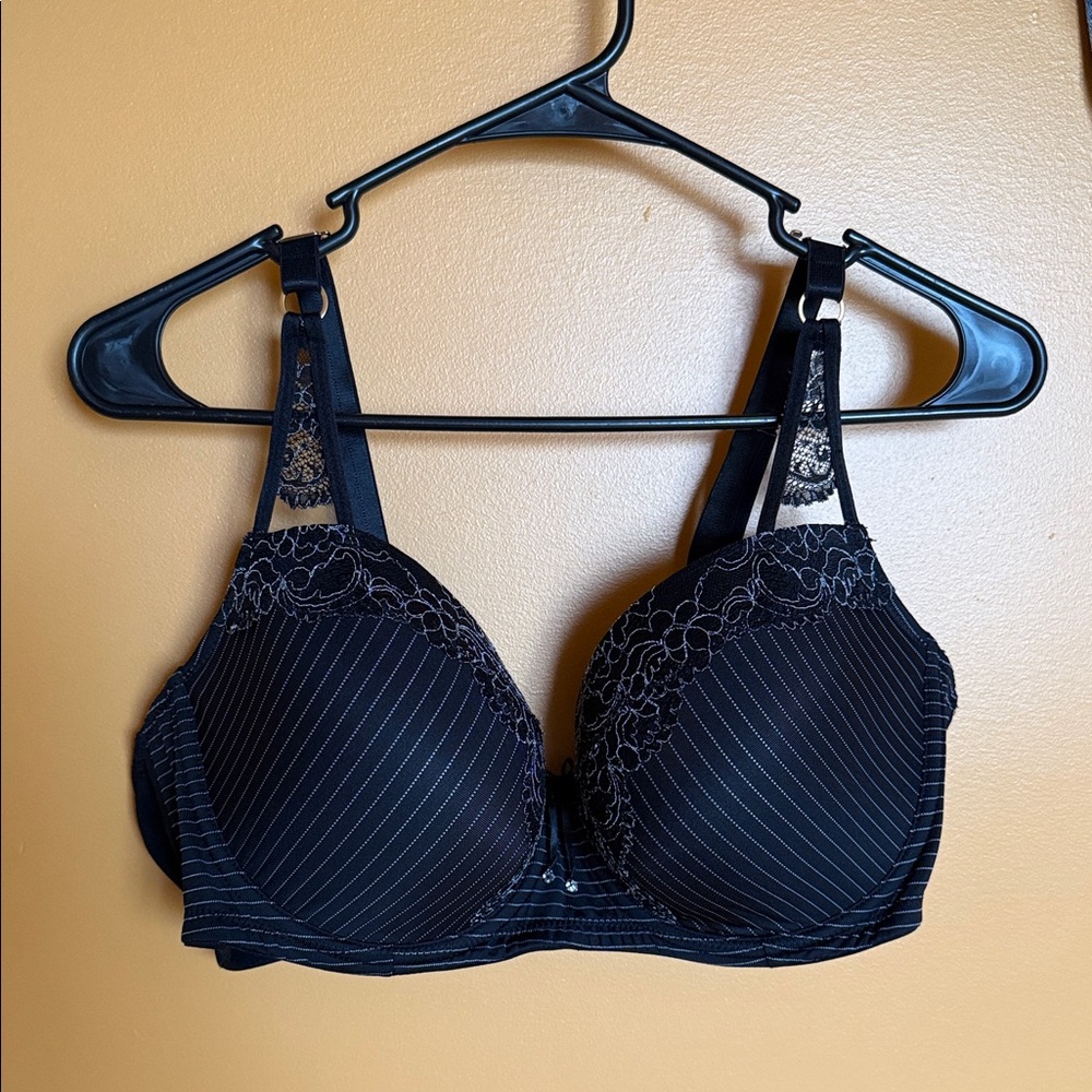 Ashley Graham Showstopper Bra, Size 40DD